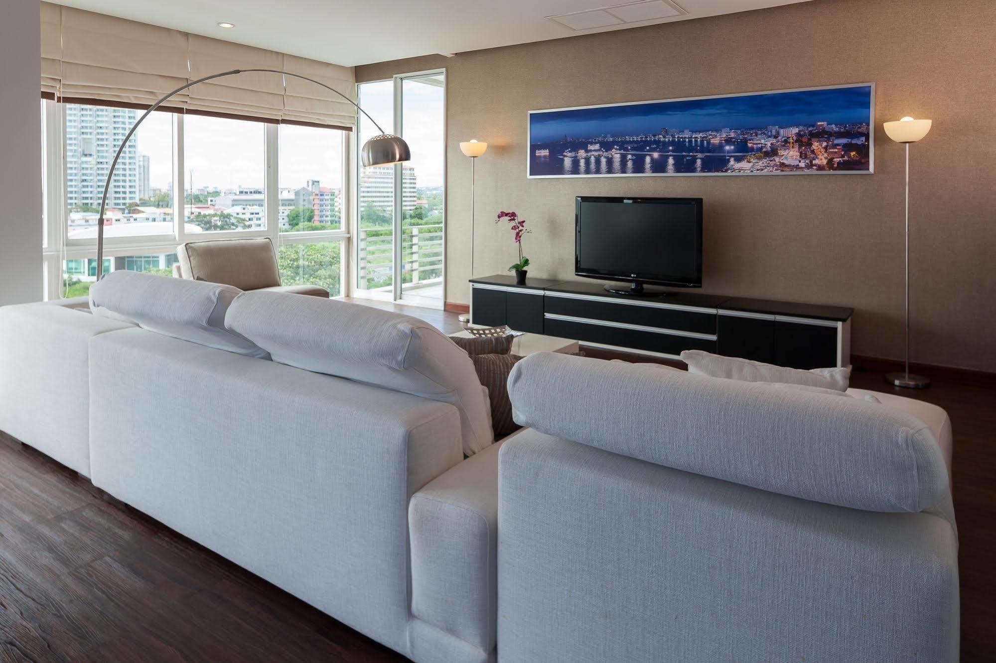 Musselana Condominium Jomtien Beach Exterior photo